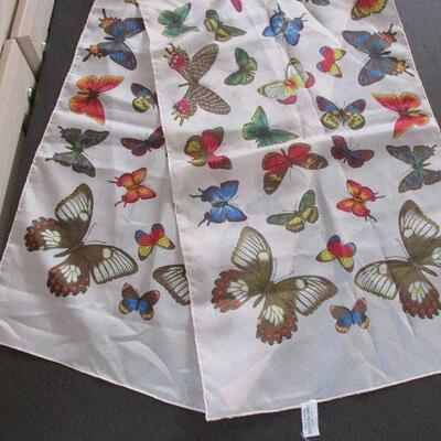 Lot 48- Made in Italy Butterfly Scarf