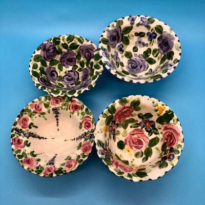 Cute Ceramic Stacking Decorative Bowls Fluted Hand-painted flowers pinks and purples