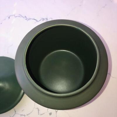 LOT 275 Covered Green Pottery Jar Bella Vase Steinborn & Gruen
