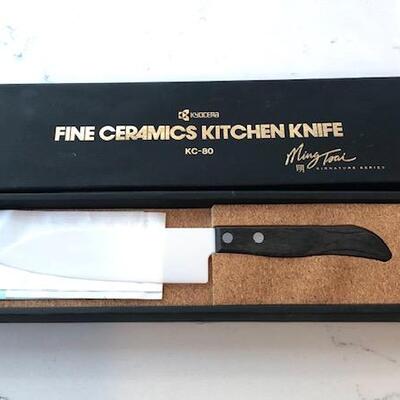 LOT 297 Ming Tsai Fine Ceramic Knife