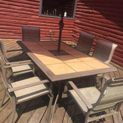 25% OFF LISTED PRICE! Patio Set with Tile Top and (5) Chairs