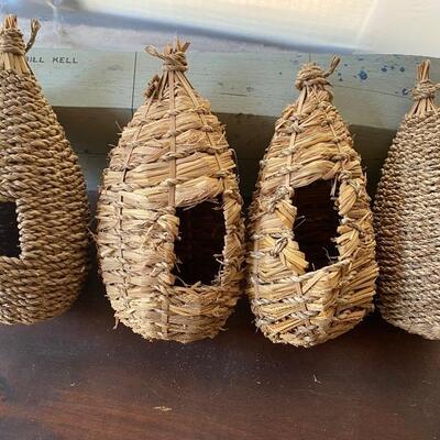 Basket nests