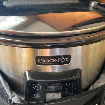 Digital programmable crockpot with case 