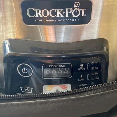 Digital programmable crockpot with case 