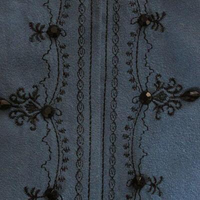 Lot 51- Dress Barn Blouse