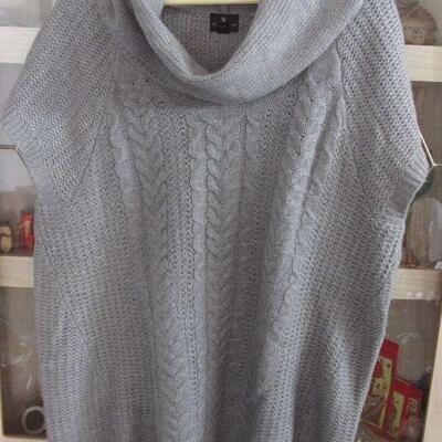 Lot 55- Worthington Knitted Sweater Top