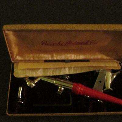 Lot 57- Paasche Type H Airbrush