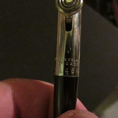 Lot 58- Thayer & Chandler Airbrush