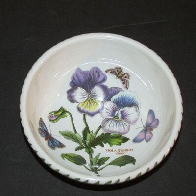 Lot 69- Portmeirion Botanical Garden Pansy Bowl