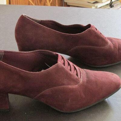Lot 82- Naturalizer Heels