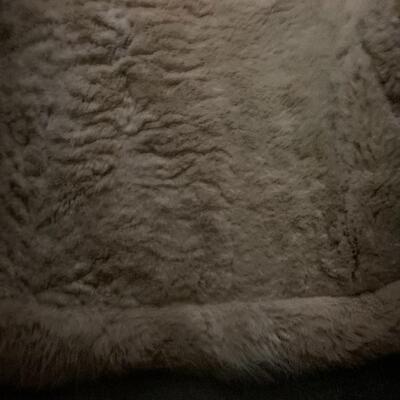 Sheepskin High quality rug 5x3