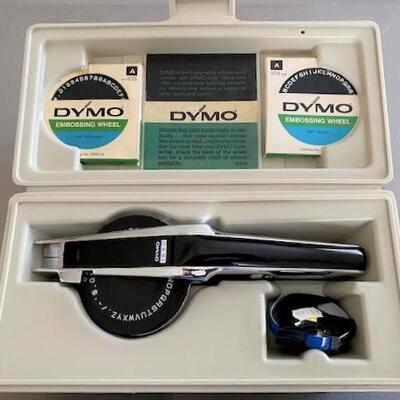 LOT#41U: Dymo Labeling Kit
