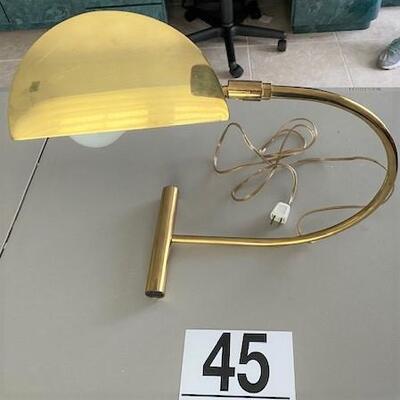 LOT#45U: Coche & Lowy Brass Desk Lamp