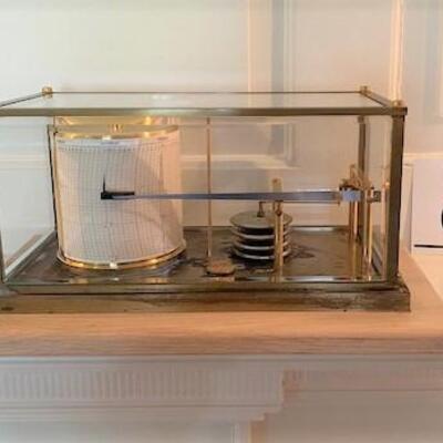 LOT#86D: Believed to be a French Barograph