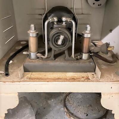 LOT#184G: Vintage Anesthesia Machine with Accessories 