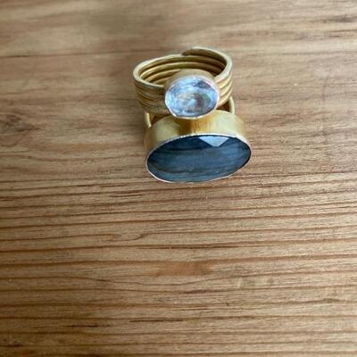 Size 7 ring David Yurman style unsigned