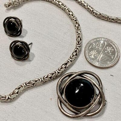 LOT 317 GROUP OF CELTIC STERLING SILVER JEWELRY