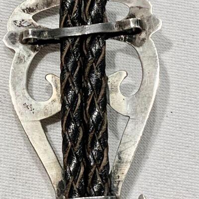 LOT 325  VINTAGE STERLING SILVER SAND CAST NAVAJO BOLO TIE