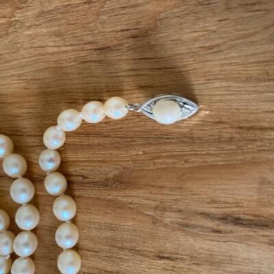 Mallorca Pearl 14K clasp necklace