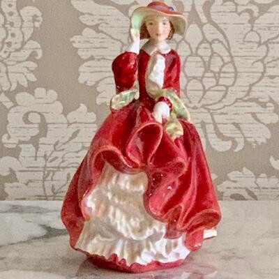 LOT 70 Woman Figurine Royal Doulton 