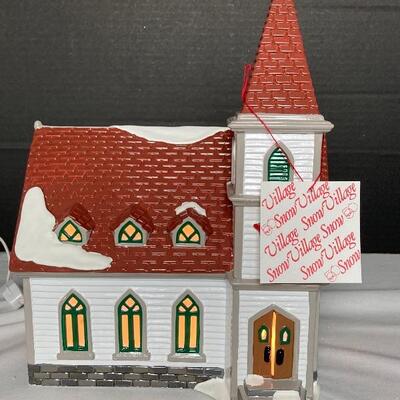 Lot #101 Dept.56 The Original Snow Village Shady Oak Church Set