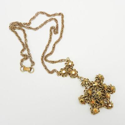 Vintage Gold Tone Arum Rhinestone Pendant Necklace
