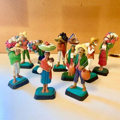 LOT 102 GROUP OF PAINTED CLAY FIGURES FROM TLAQUEPAQUE MEXICO FOLK ART
