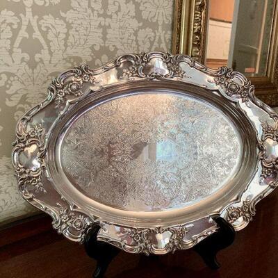 LOT 105 ORNATE OVAL SILVER PLATE SERVING TRAY