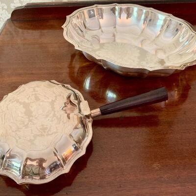 LOT 106 SILVER PLATE CHIPPENDALE LOW BOWL & SILVER PLATE CRUMB CATCHER