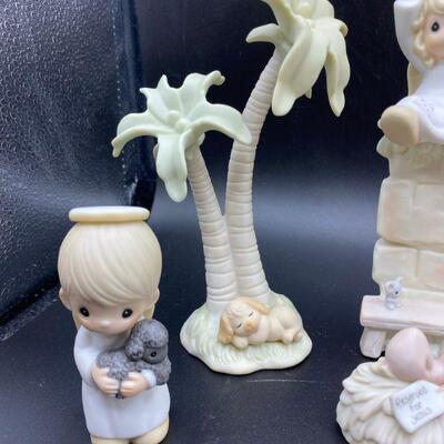 Reserved For Jesus Precious Moments Angels Nativity Figurines