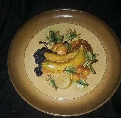 Napcoware 3D fruit bowl hanging wall plate. We have 3