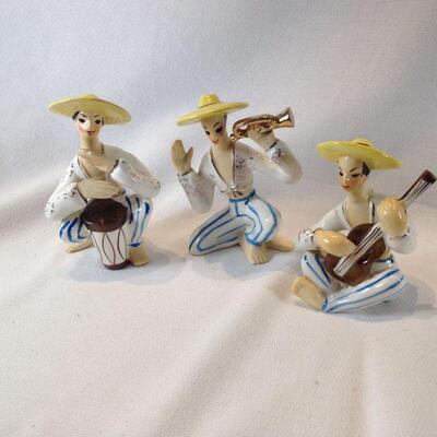 Calypso Trio Figurines