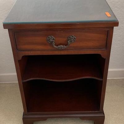 LOT 173 Night Stand 1 drawer & 2 Shelves End Table