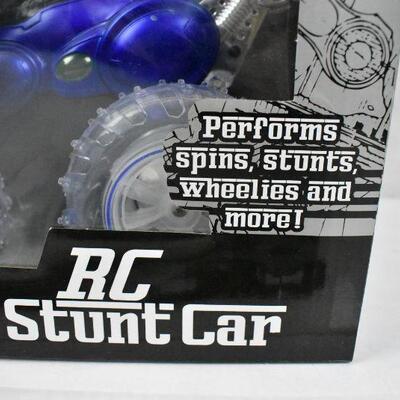RC Stunt Car by Playville. Blue - New