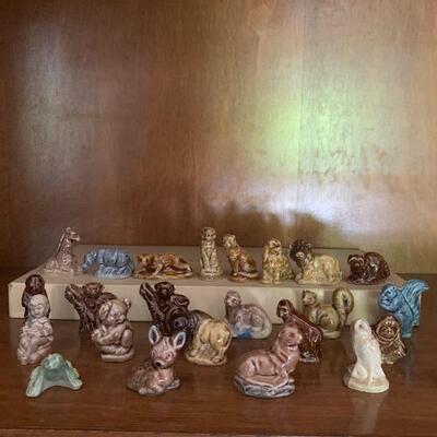 LOT 175 Wade Pottery England 26 Animal Figures