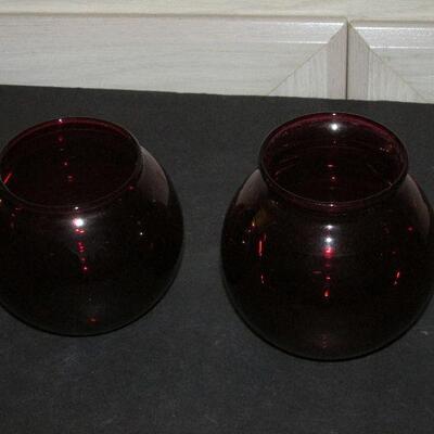 Lot 87- Anchor Hocking Royal Ruby Vase and Condiment Jar