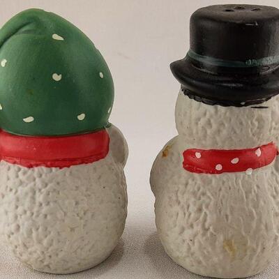 Ceramic Snowman Salt and Pepper