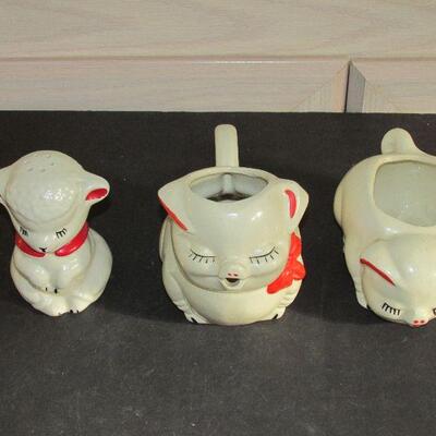 Lot 96- Vintage Ceramic Animals