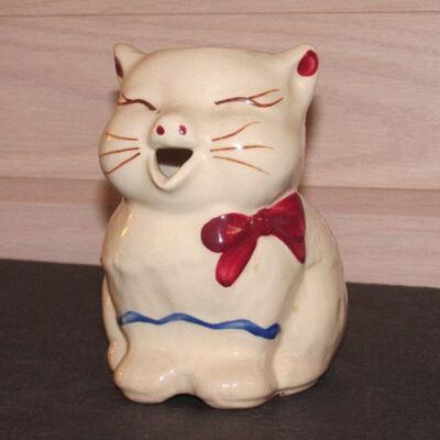 Lot 97- Shawnee Puss N' Boots Creamer