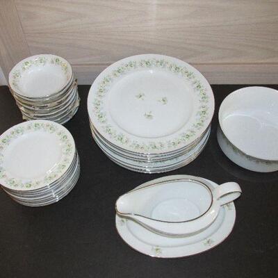 Lot 98- Johann Haviland Forever Spring China Set