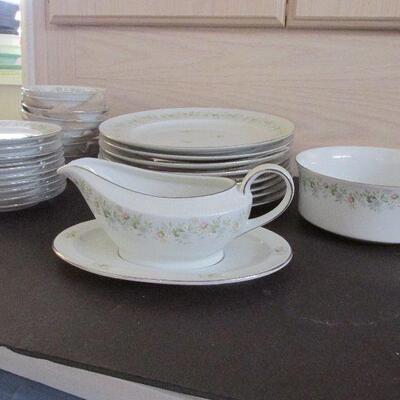 Lot 98- Johann Haviland Forever Spring China Set