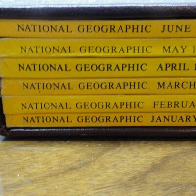 1984 National Geographic Magazine - complete set of 12 with faux leather cases Cases in great condition Books in normal good condition