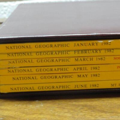 1982 National Geographic Magazine - complete set of 12 with faux leather cases Cases in great condition Books in normal good condition