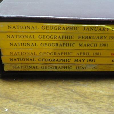 1981 National Geographic Magazine - complete set of 12 with faux leather cases Cases in great condition Books in normal good condition