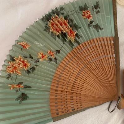 LOT 180 Group of 6 Fans