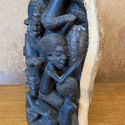 LOT 193  AFRICAN CARVING FAMILY UNIT