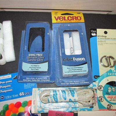 Lot 135- Sewing Lot