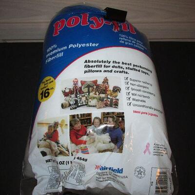 Lot 139- Polyfil Package
