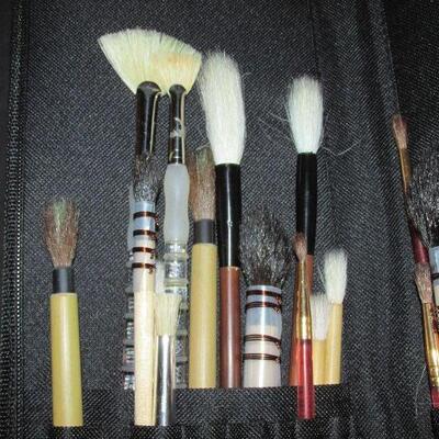 Lot 144- Collection of Paintbrushes
