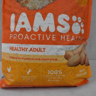 Iams Proactive Health Healthy Adult Cat food with Chicken, 22 pounds - New